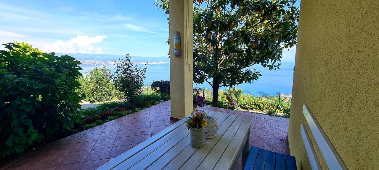 Apartments Villa Krasa Lovran Εξωτερικό φωτογραφία