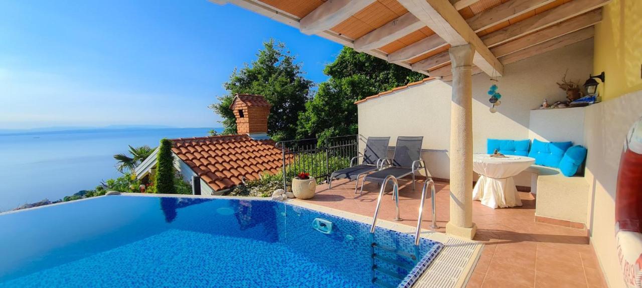 Apartments Villa Krasa Lovran Εξωτερικό φωτογραφία